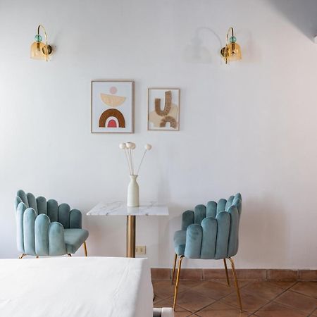 Suite Trevi - Charming Loft Near Trevi Fountain روما المظهر الخارجي الصورة