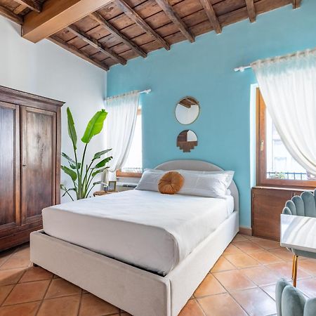 Suite Trevi - Charming Loft Near Trevi Fountain روما المظهر الخارجي الصورة