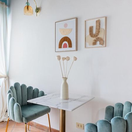 Suite Trevi - Charming Loft Near Trevi Fountain روما المظهر الخارجي الصورة